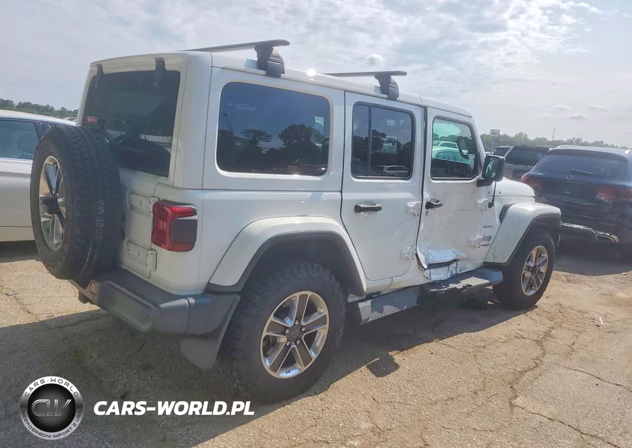 2018 Jeep Wrangler Unlimited Sahara VIN:1C4HJXEG5JW125685 - 3