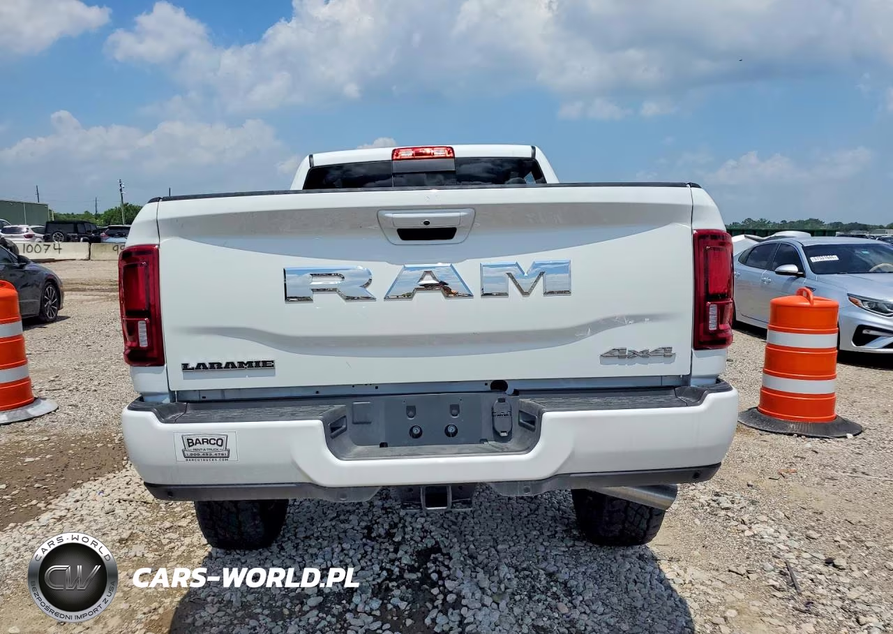 2026 Ram 2500 Laramie VIN:3C63R5FL3TG281414 - 6