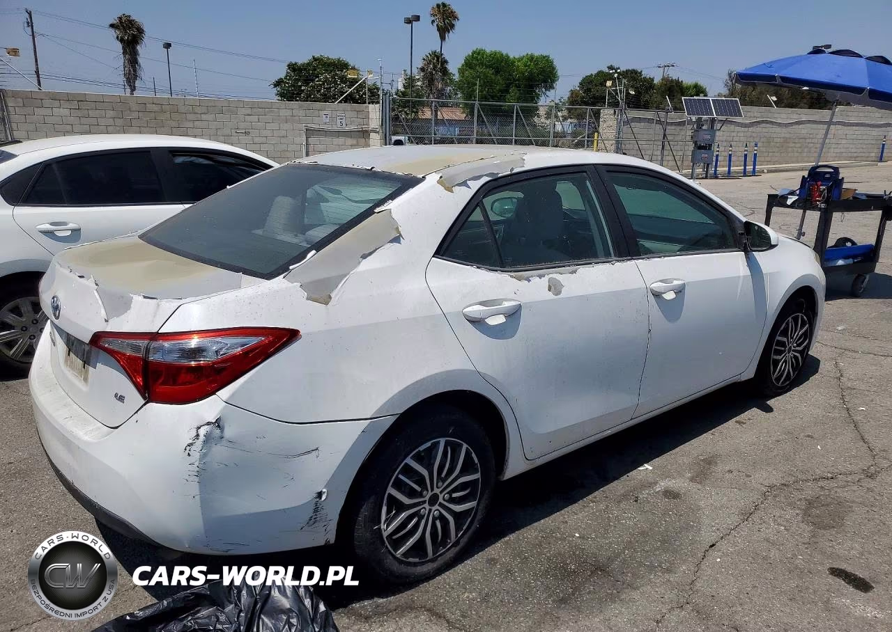 2014 Toyota Corolla Le VIN:5YFBURHE2EP159374 - 3