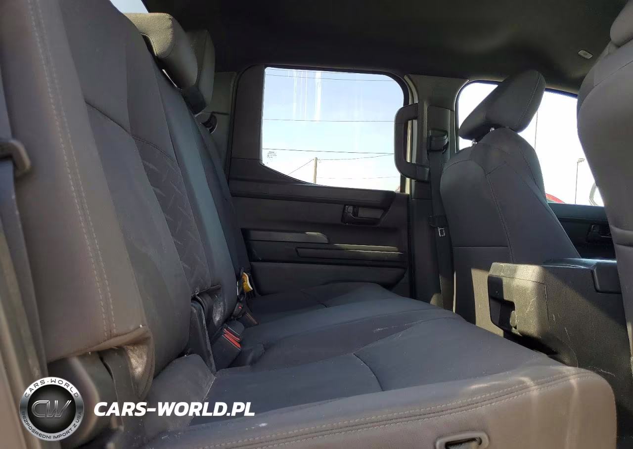 2025 Toyota Tacoma Sr5 VIN:3TMKB5FNXSM025636 - 10