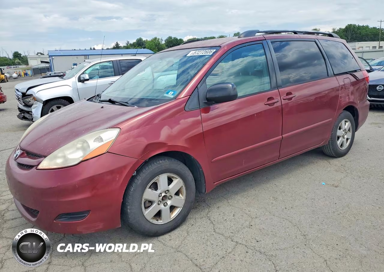 2008 Toyota Sienna Le 7-Passenger