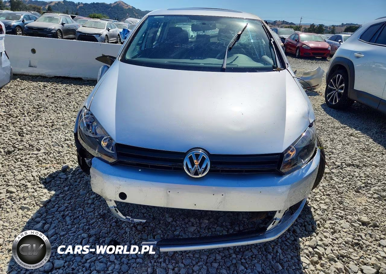 2014 Volkswagen Golf VIN:WVWDB7AJ5EW002133 - 5