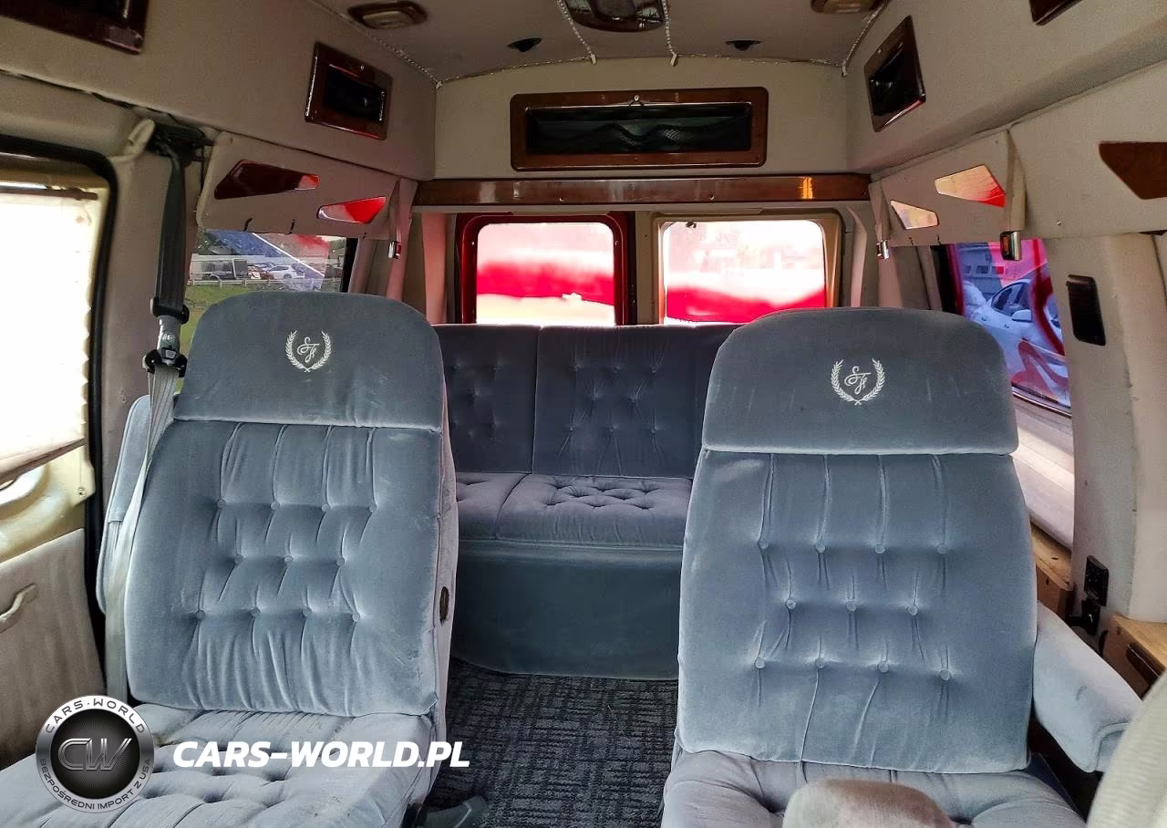 1999 Ford Econoline E150 Van VIN:1FDRE14W6XHB06571 - 10
