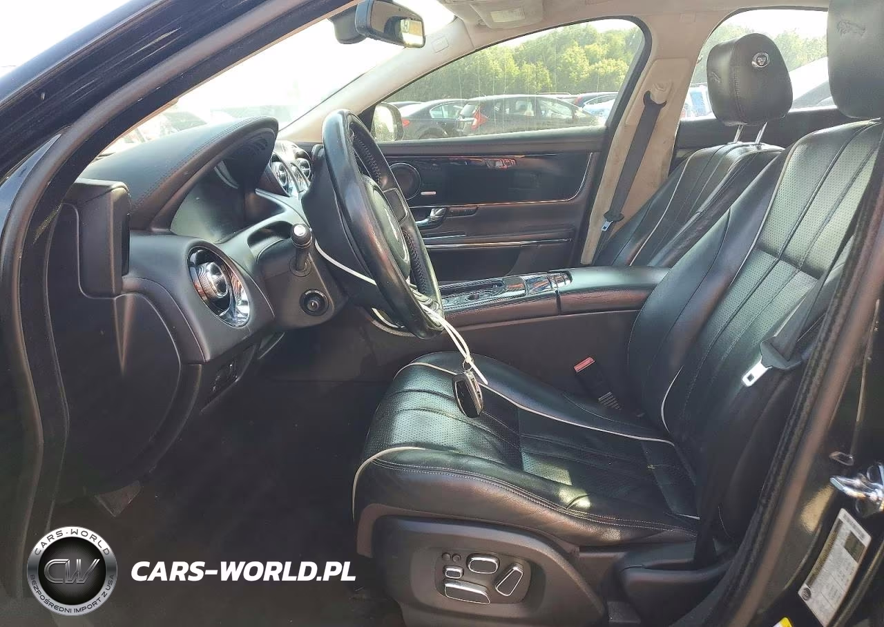 2012 Jaguar Xj Supercharged VIN:SAJWA1GEXCMV28416 - 7