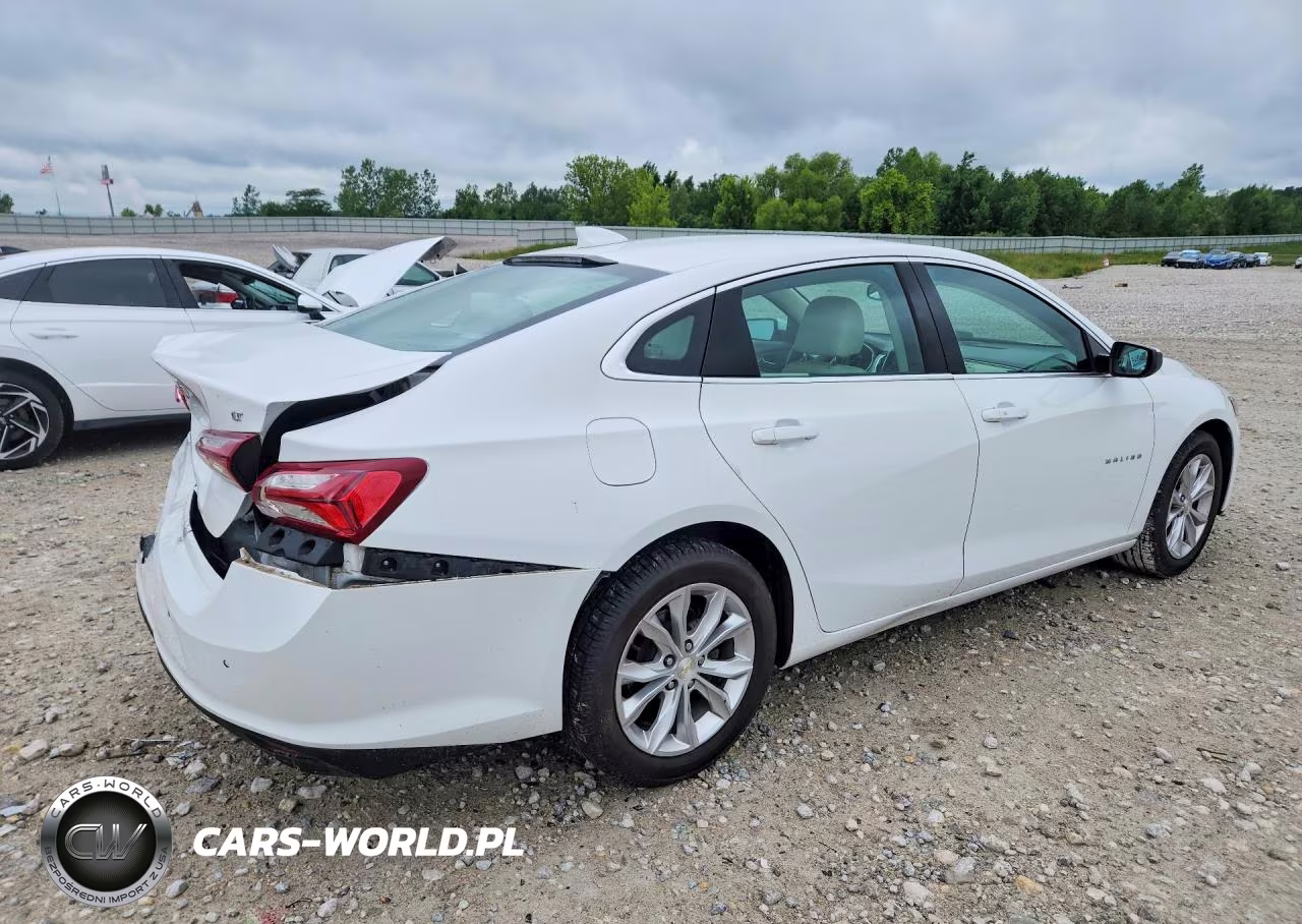 2020 Chevrolet Malibu Lt VIN:1G1ZD5STXLF130829 - 3