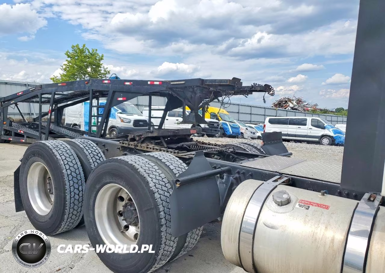 2018 Freightliner Cascadia 125 VIN:3AKJGEDVXJSJK4664 - 6