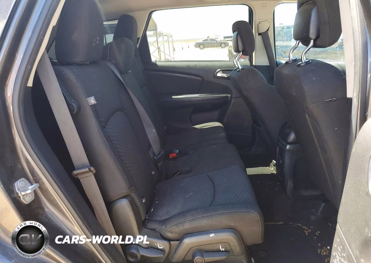 2019 Dodge Journey Se VIN:3C4PDCAB1KT815530 - 10