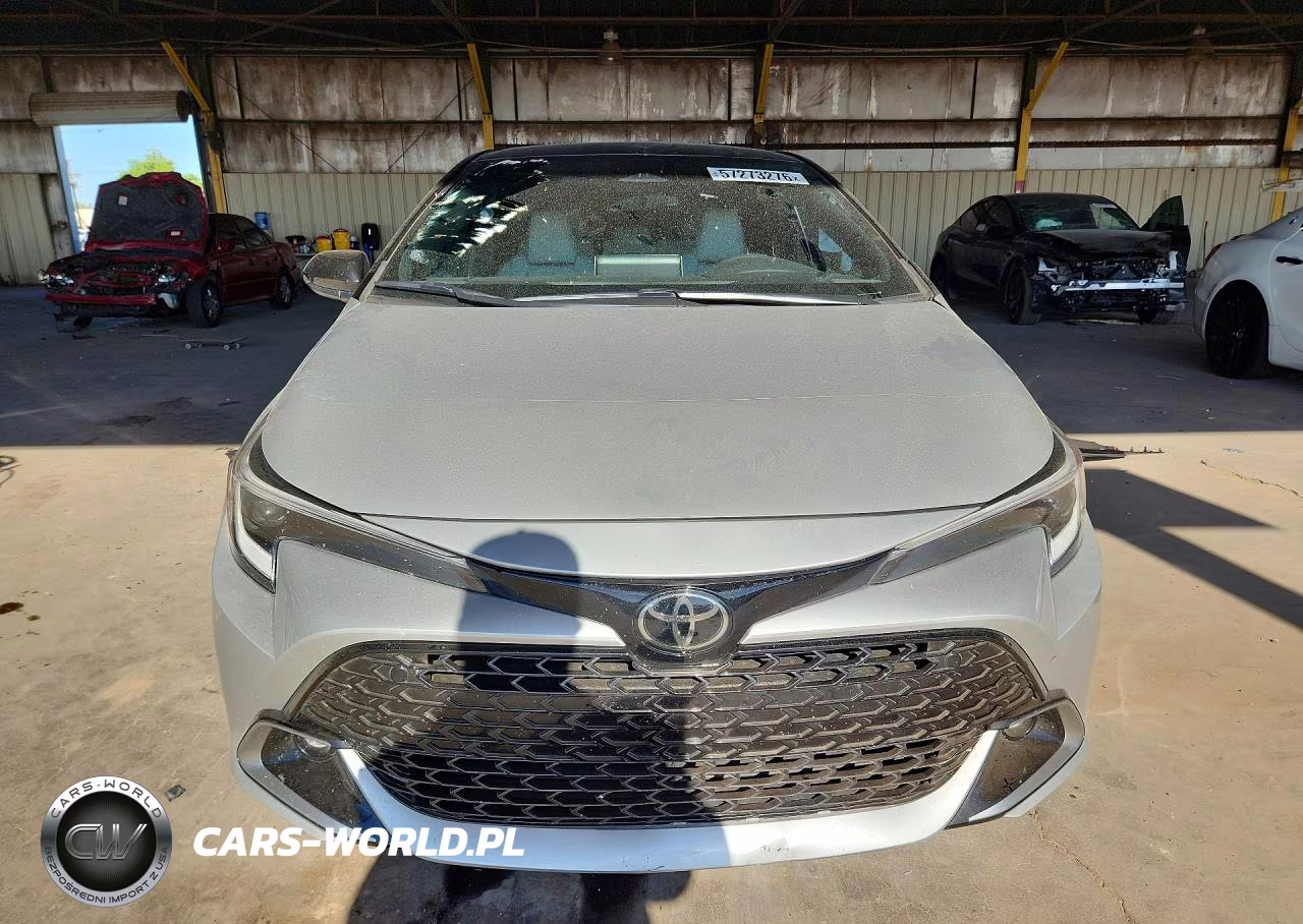 2024 Toyota Corolla Xse VIN:JTNC4MBE1R3226315 - 5