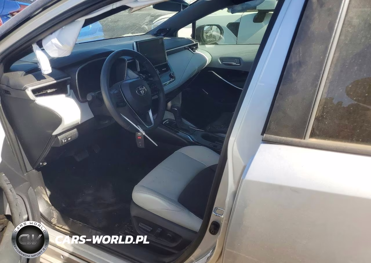 2024 Toyota Corolla Xse VIN:JTNC4MBE1R3226315 - 7