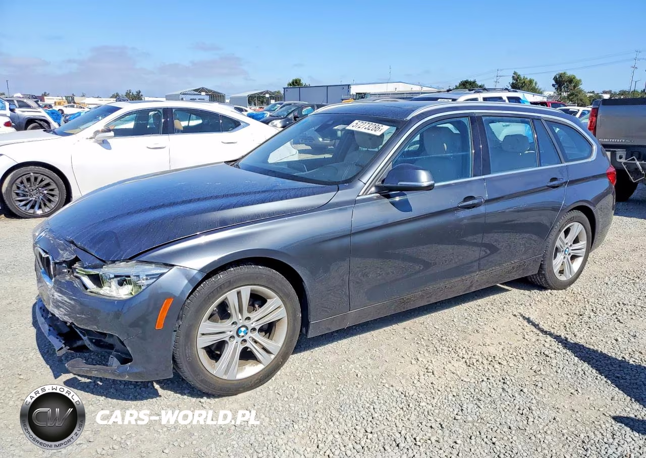 2019 BMW 330Xi – zdjęcie 1 z 12