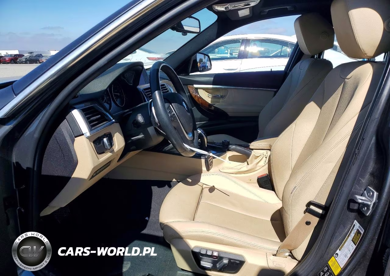 2019 BMW 330Xi VIN:WBA8K3C52KA484009 - 7