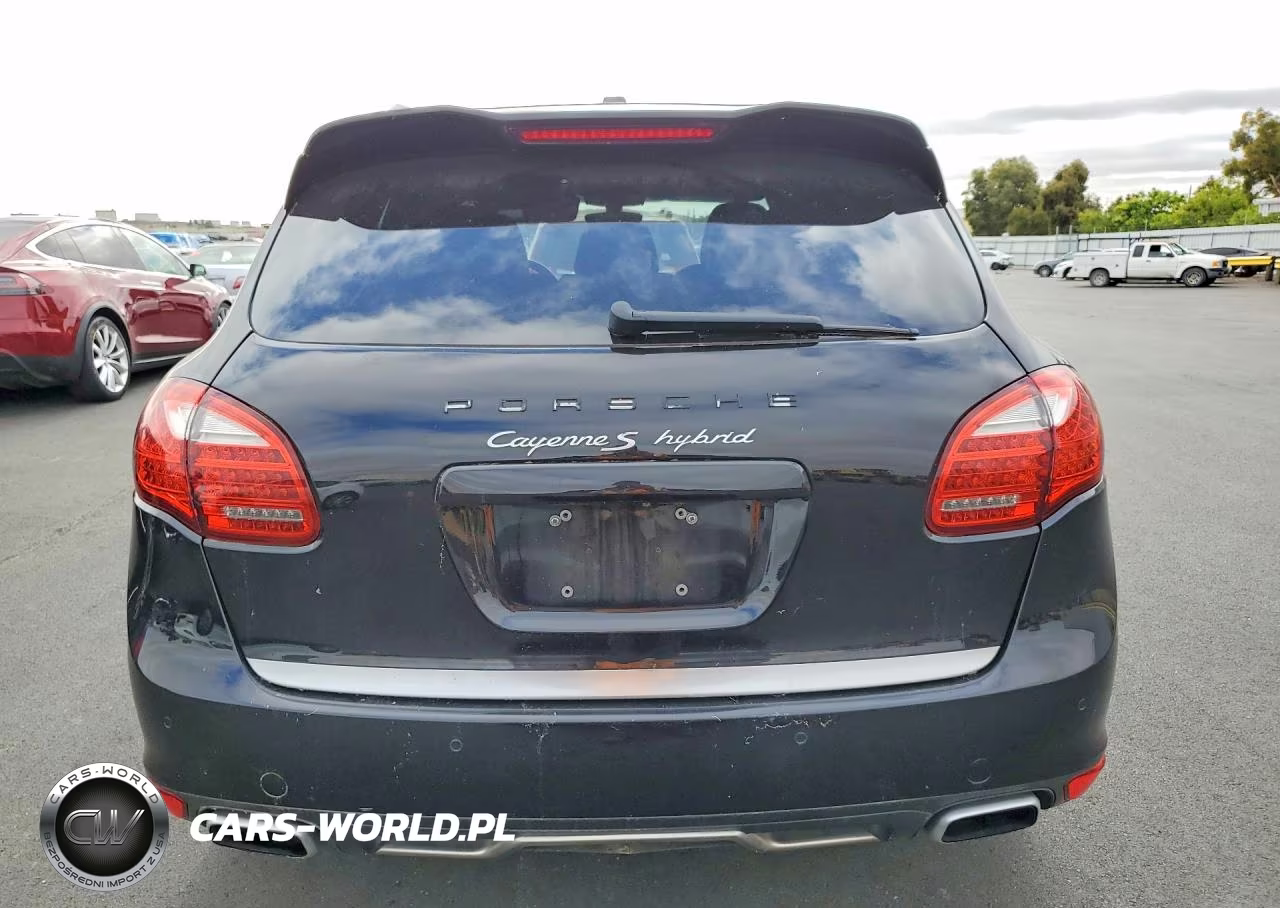 2011 Porsche Cayenne S Hybrid VIN:WP1AE2A24BLA92733 - 6