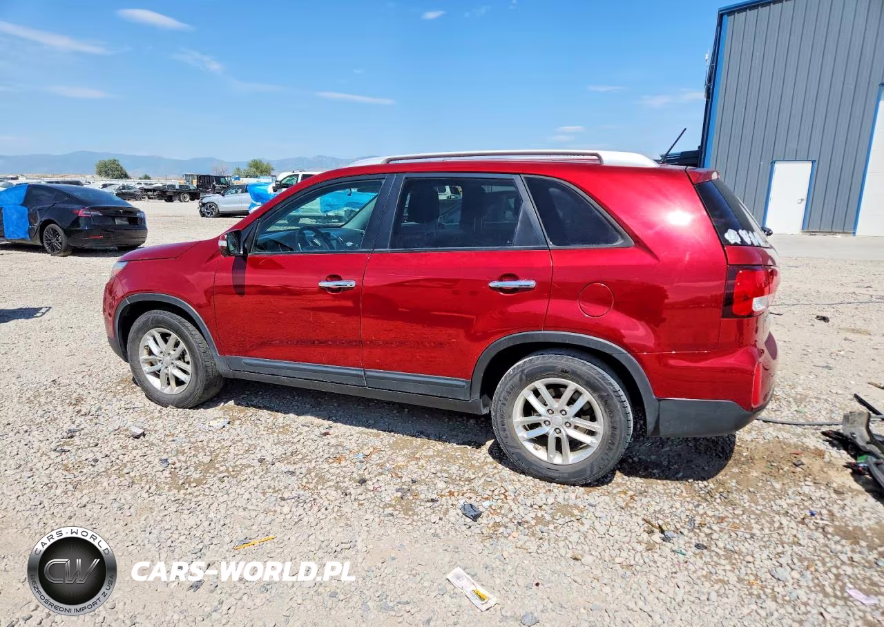 2015 Kia Sorento Lx VIN:5XYKT4A65FG562375 - 2
