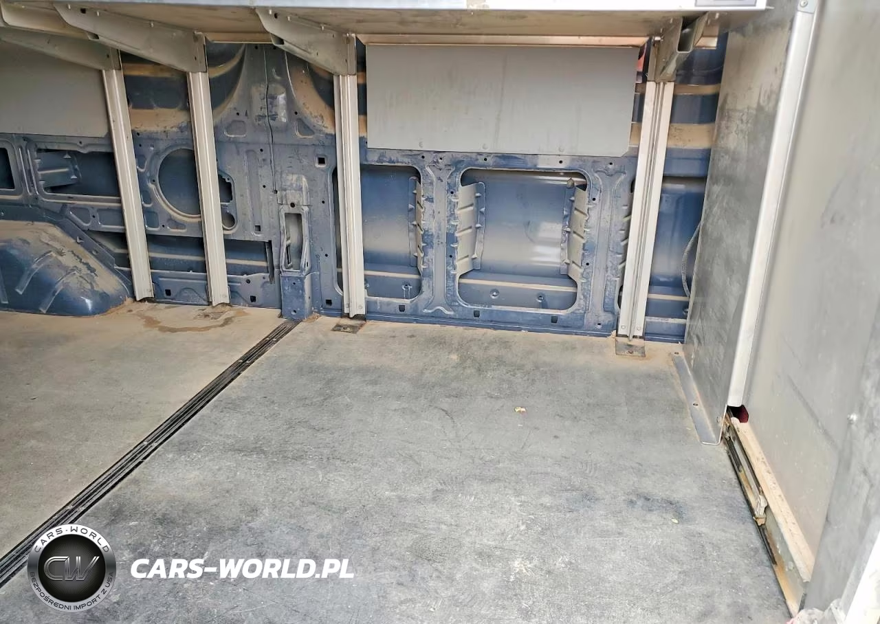 2020 Ford Transit T-250 VIN:1FTBR3X80LKB32504 - 11