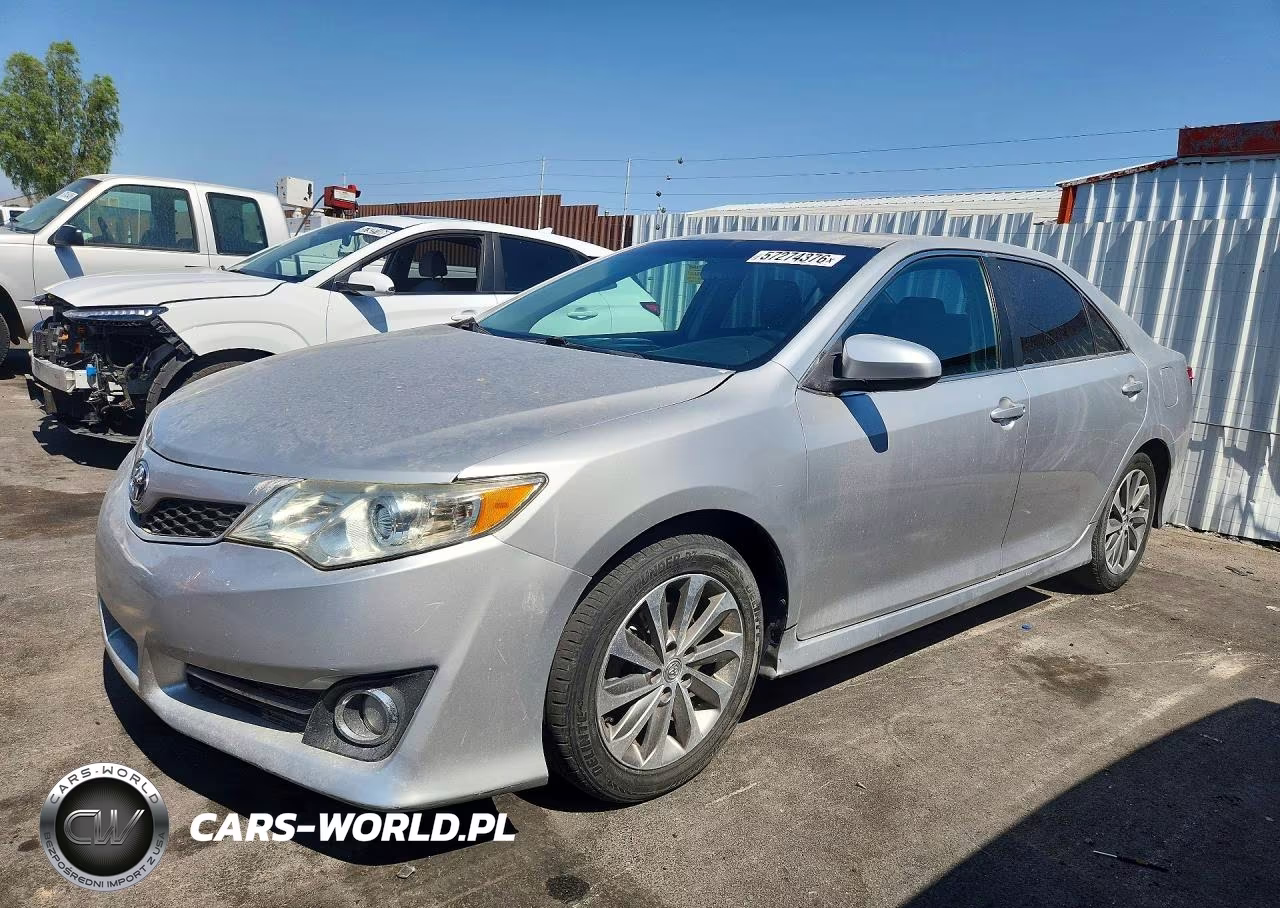 2012 Toyota Camry Se – zdjęcie 1 z 12