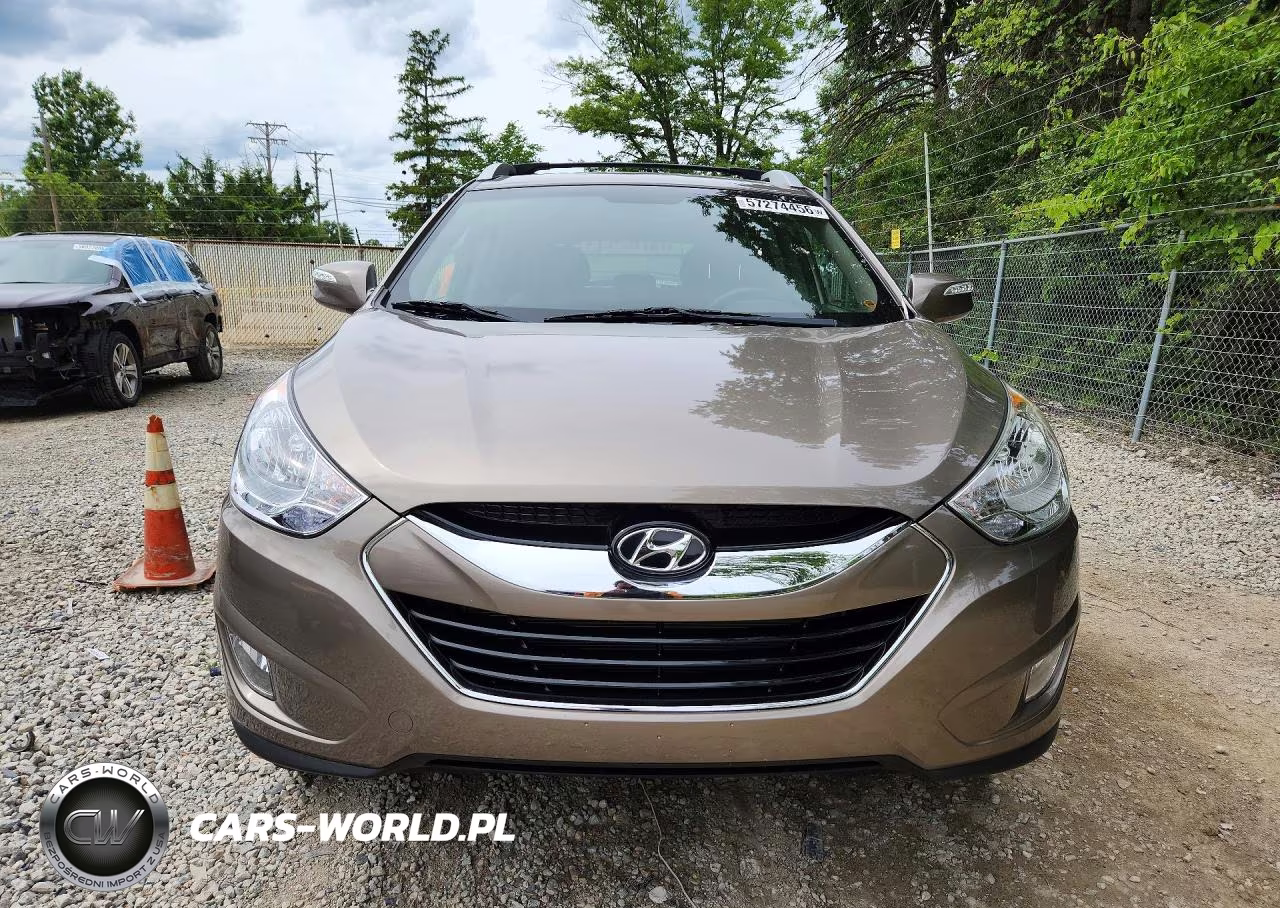 2013 Hyundai Tucson Limited VIN:KM8JUCAC3DU621147 - 5