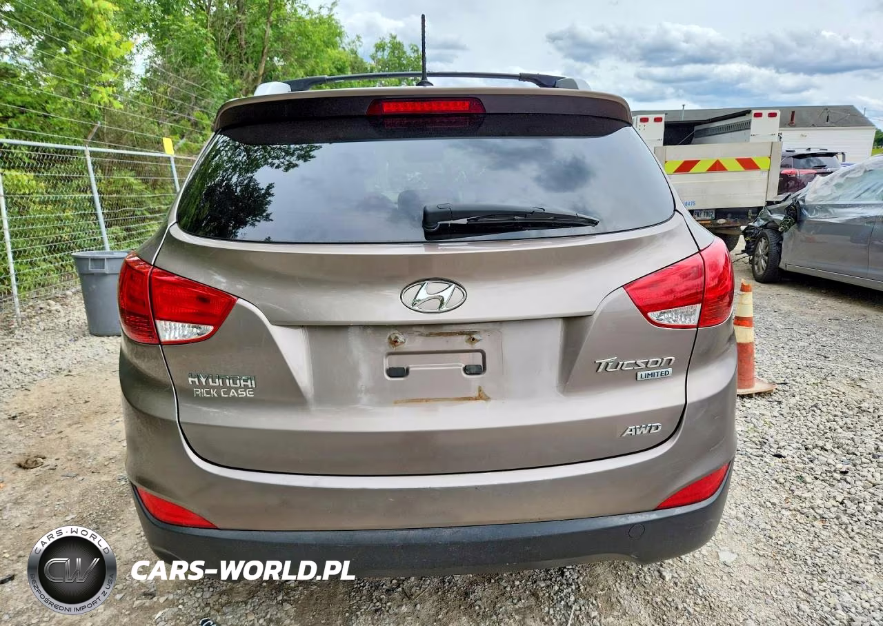 2013 Hyundai Tucson Limited VIN:KM8JUCAC3DU621147 - 6