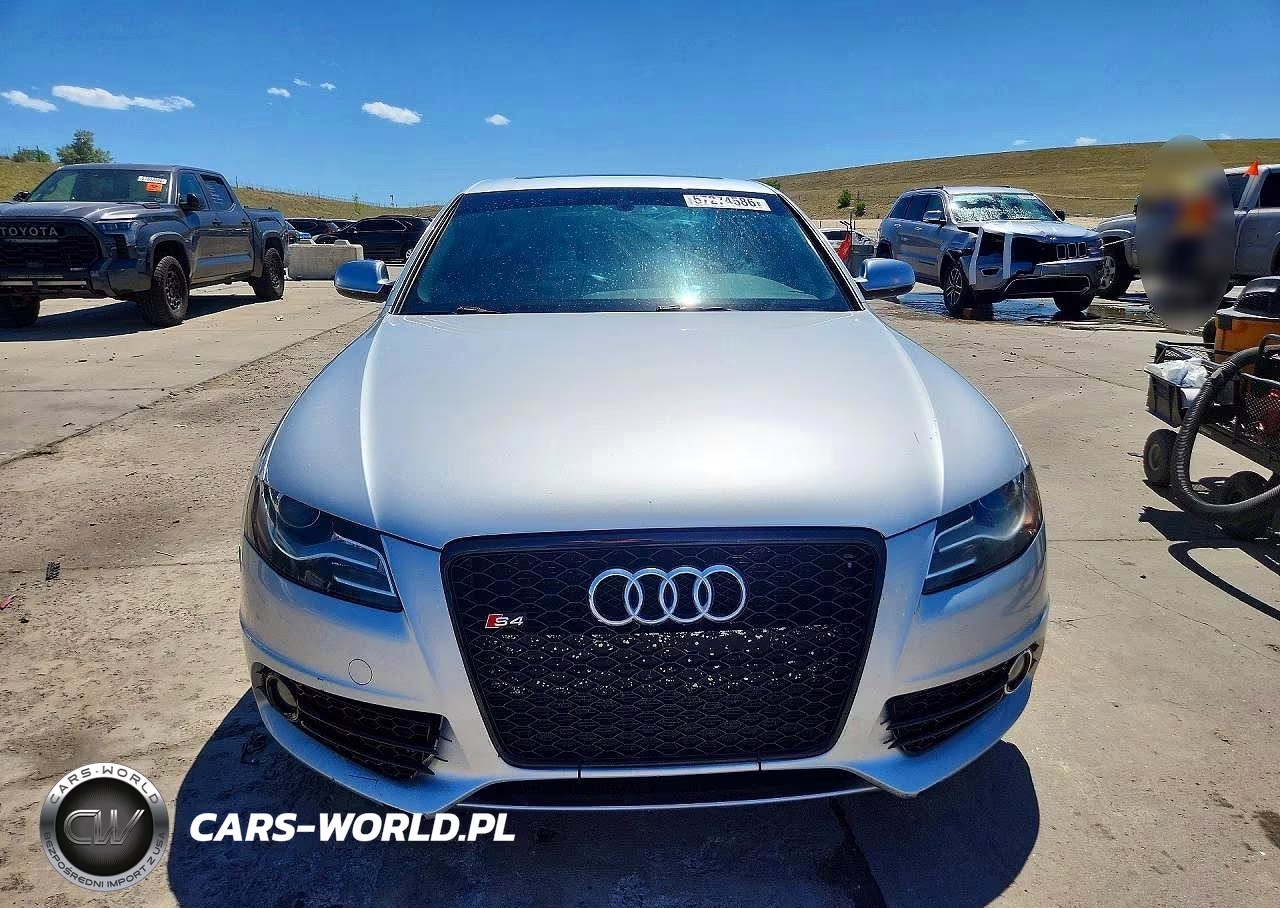 2010 Audi S4 Premium Plus VIN:WAUDGAFL5AA110006 - 5