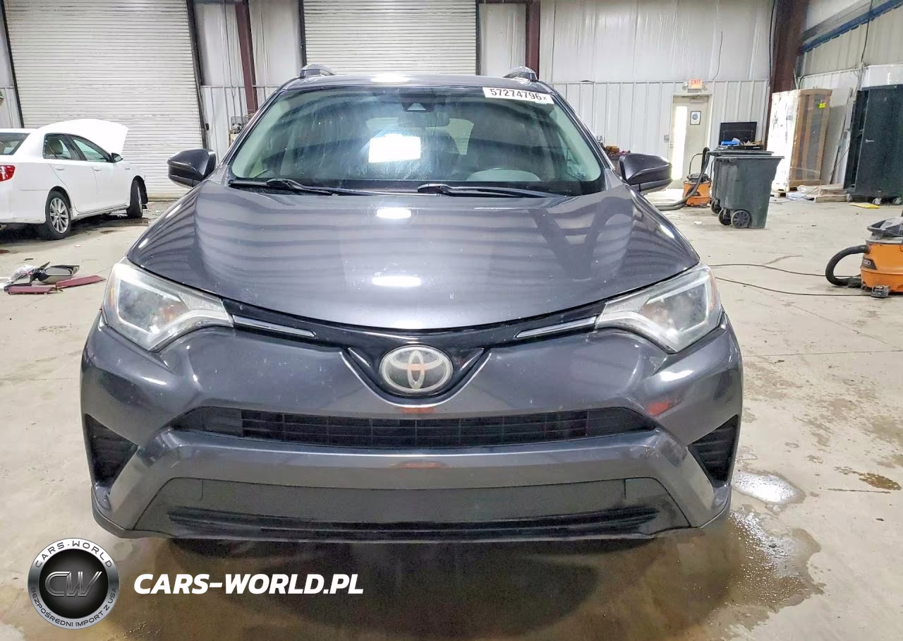 2017 Toyota Rav4 Le VIN:2T3BFREVXHW593857 - 5