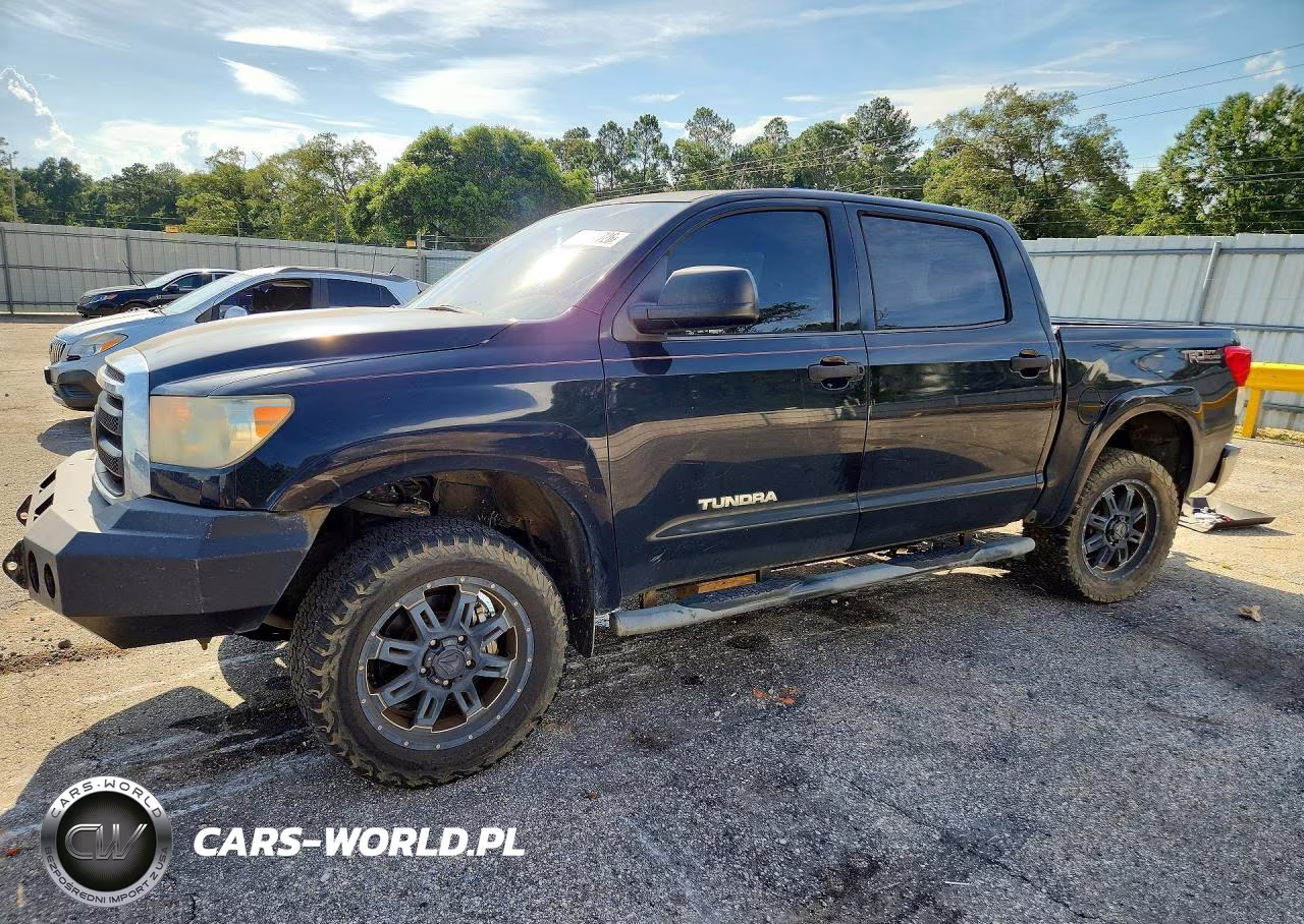 2013 Toyota Tundra Crewmax Sr5