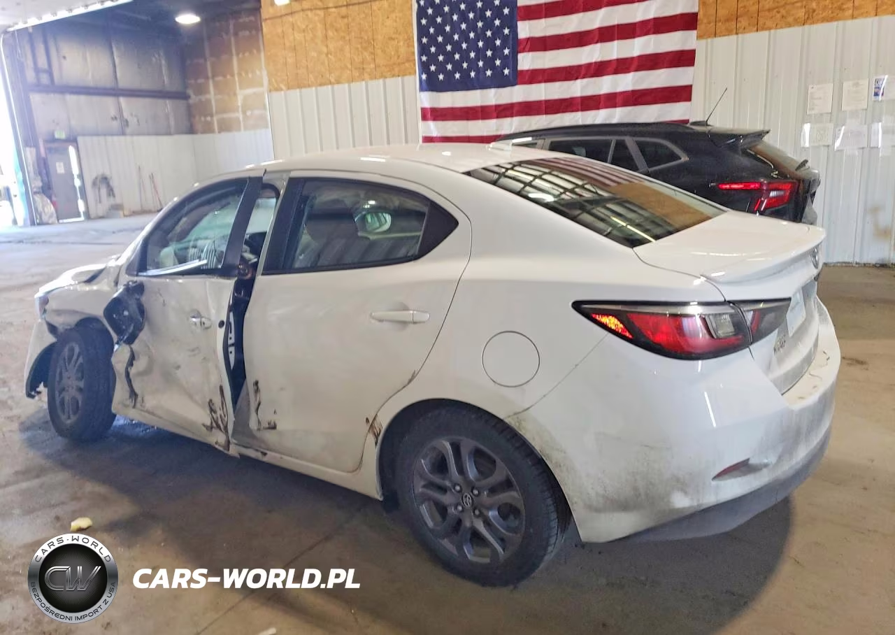 2019 Toyota Yaris Le VIN:3MYDLBYV3KY527254 - 2