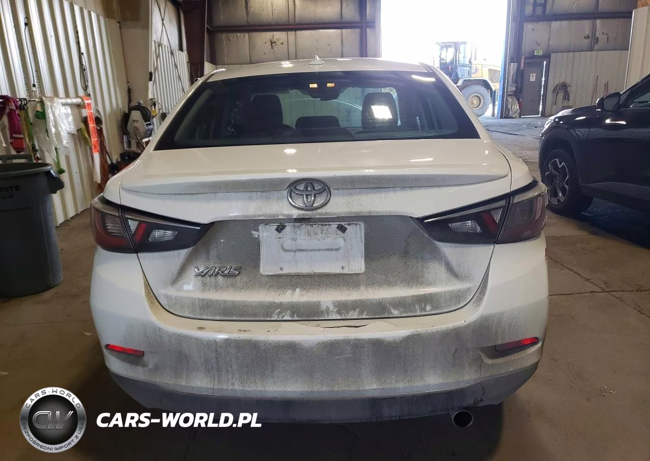 2019 Toyota Yaris Le VIN:3MYDLBYV3KY527254 - 6