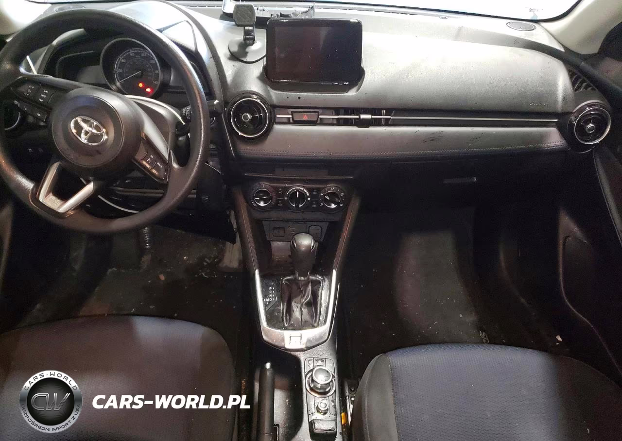 2019 Toyota Yaris Le VIN:3MYDLBYV3KY527254 - 8