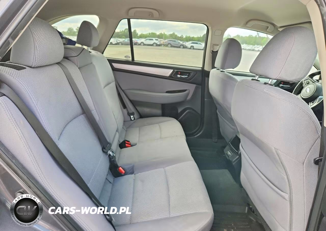 2018 Subaru Outback 2.5I Premium VIN:4S4BSACC9J3316569 - 10