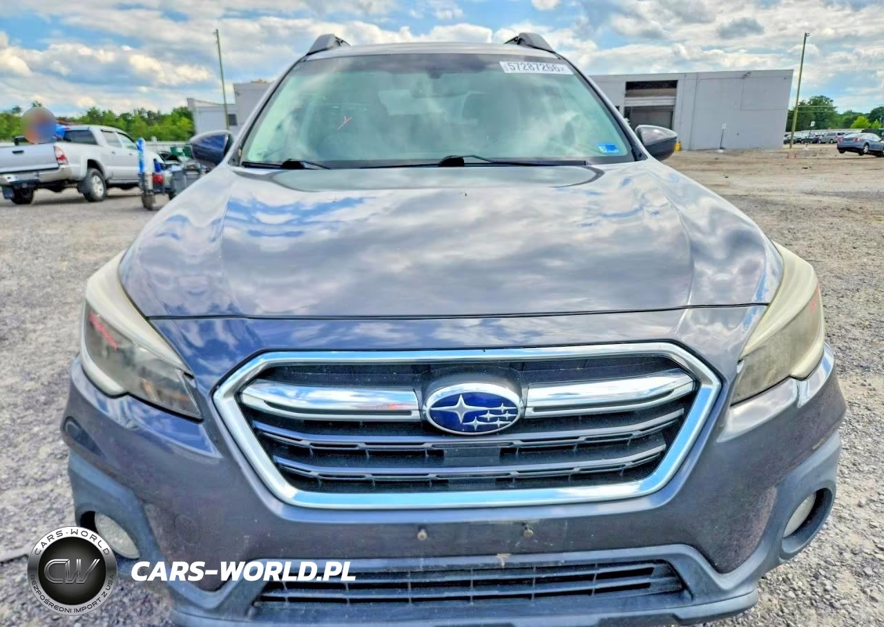 2018 Subaru Outback 2.5I Premium VIN:4S4BSACC9J3316569 - 5