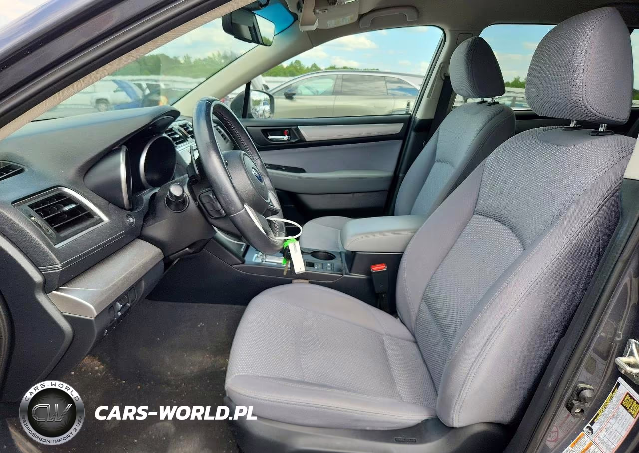 2018 Subaru Outback 2.5I Premium VIN:4S4BSACC9J3316569 - 7