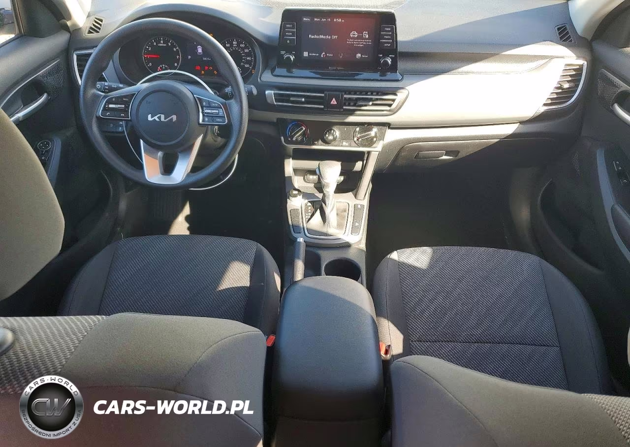 2023 Kia Seltos Lx VIN:KNDEPCAA6P7358957 - 8