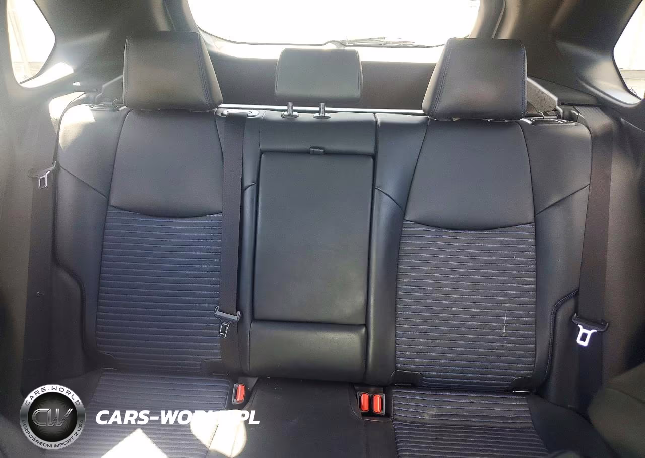 2020 Toyota Rav4 Xse VIN:JTMEWRFV3LD551144 - 10