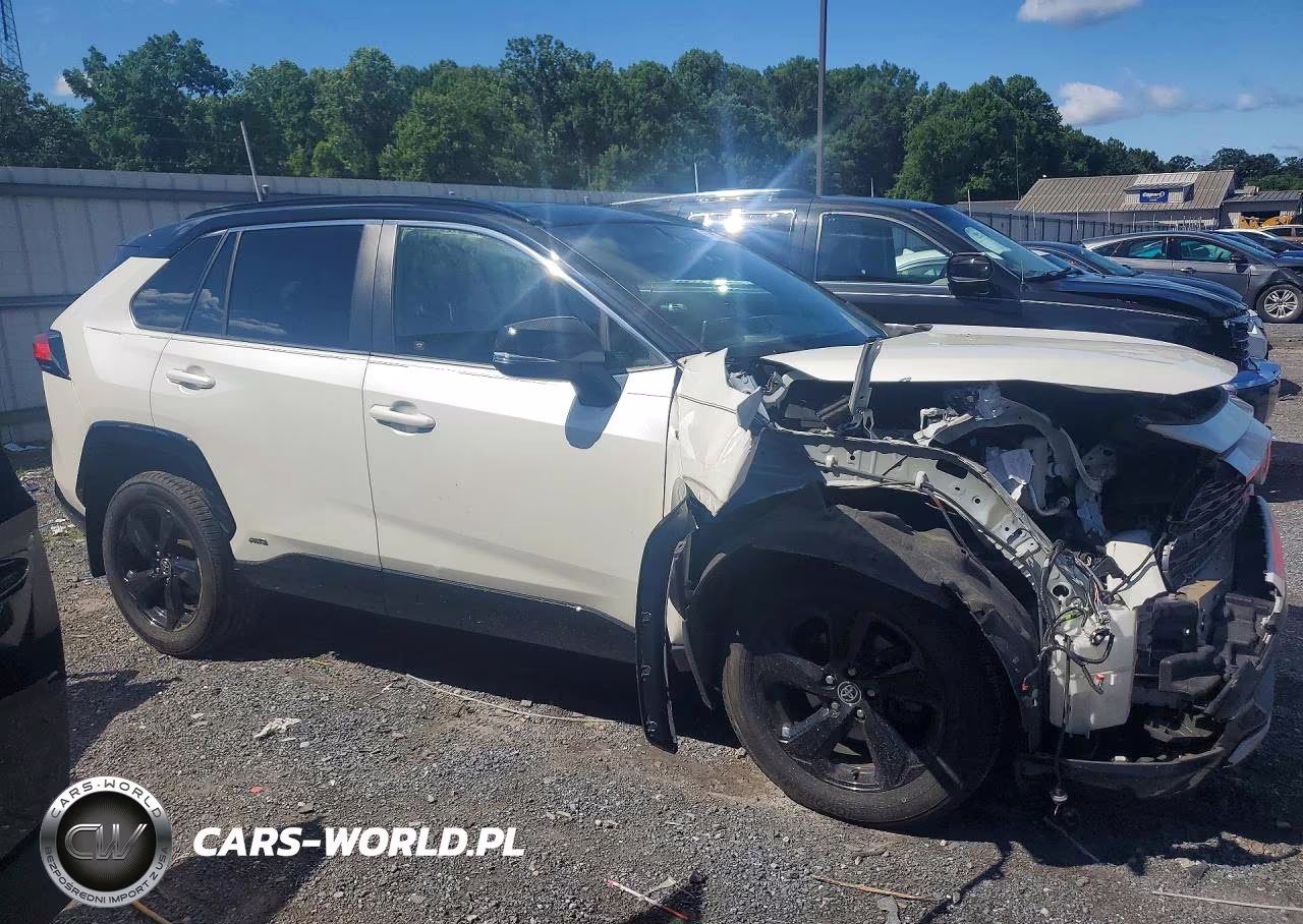 2020 Toyota Rav4 Xse VIN:JTMEWRFV3LD551144 - 4