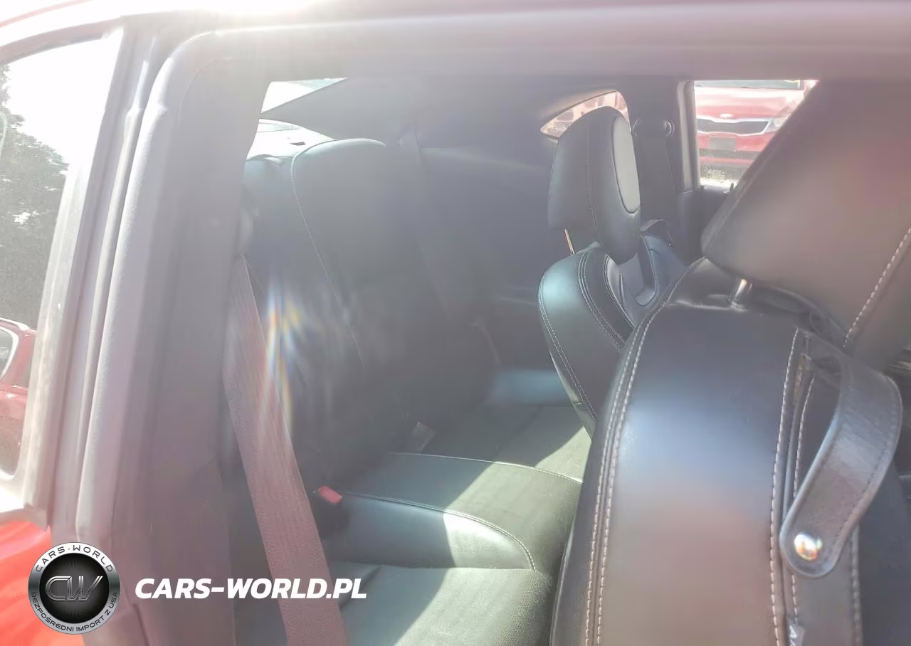 2013 Chevrolet Camaro Lt VIN:2G1FC1E36D9171611 - 10