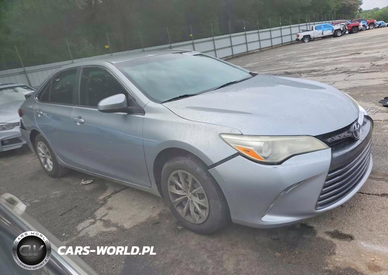 2015 Toyota Camry Le VIN:4T1BF1FK7FU020748 - 4