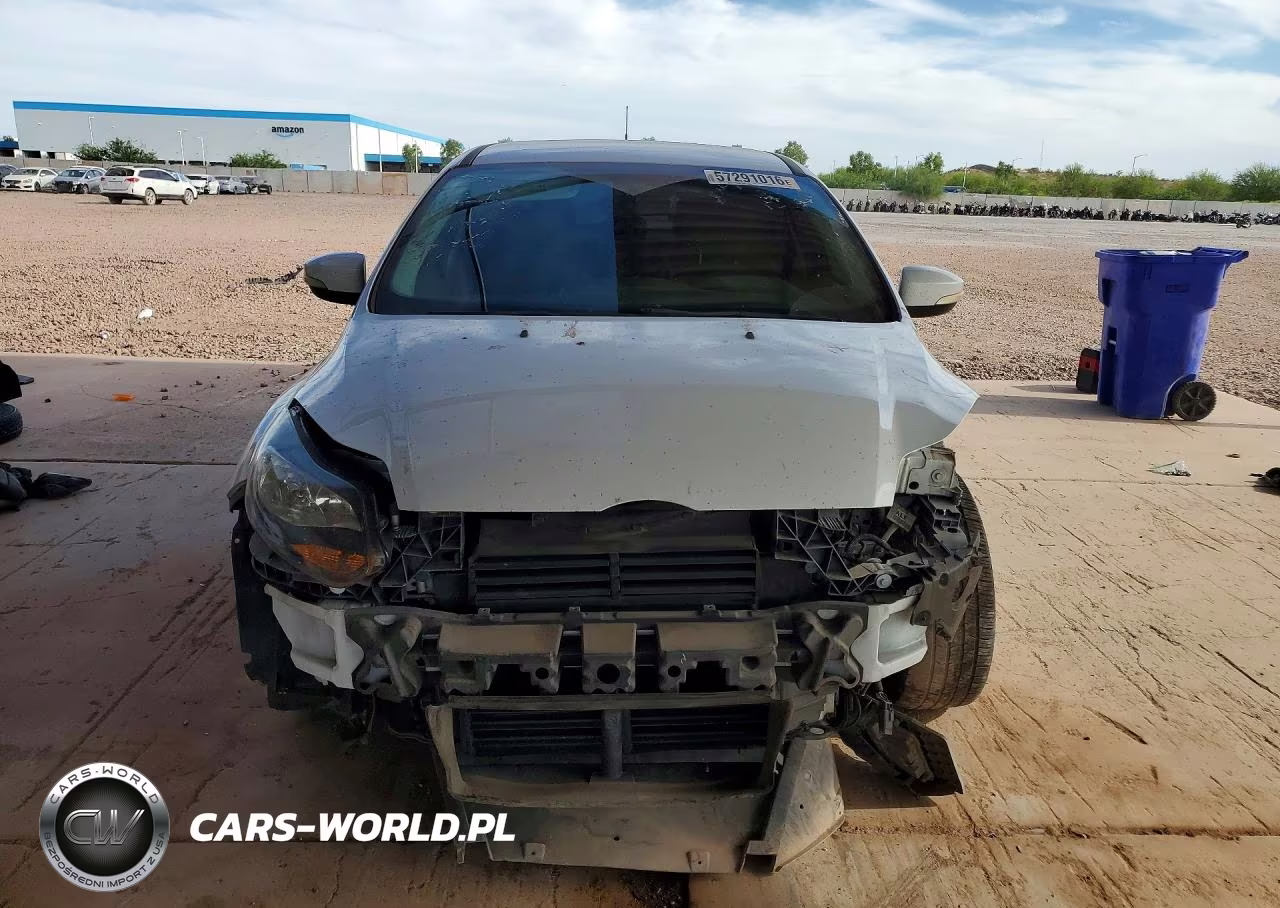 2013 Ford Focus Se VIN:1FADP3K2XDL170812 - 5
