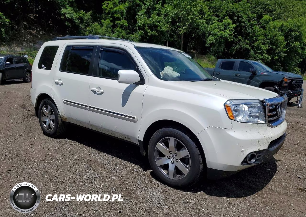 2015 Honda Pilot Touring VIN:5FNYF4H90FB023249 - 4