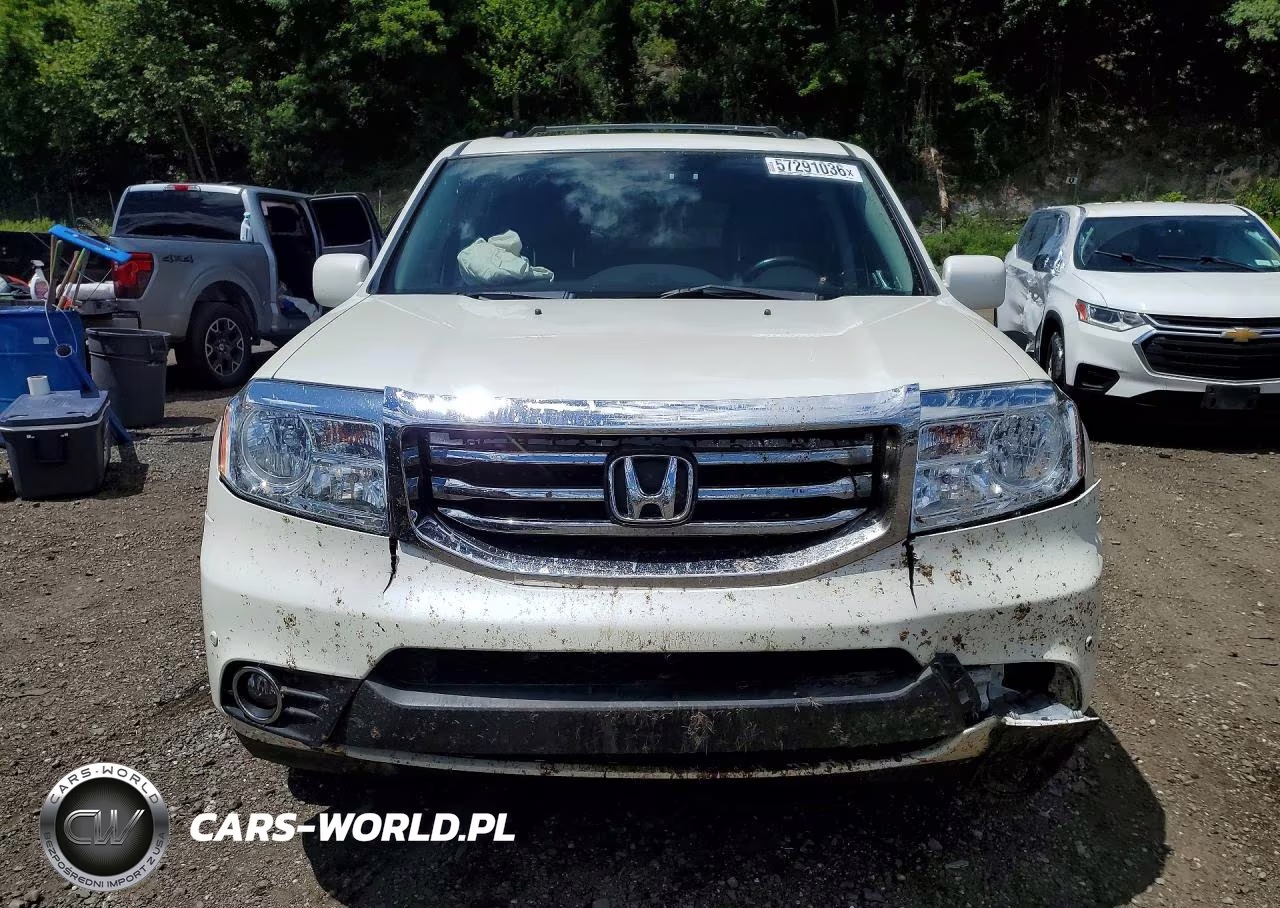 2015 Honda Pilot Touring VIN:5FNYF4H90FB023249 - 5