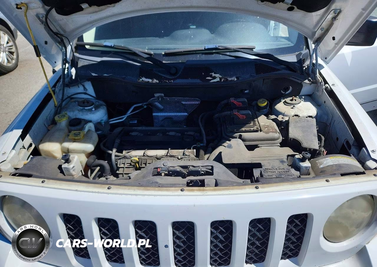 2012 Jeep Patriot Latitude VIN:1C4NJPFA0CD544040 - 11