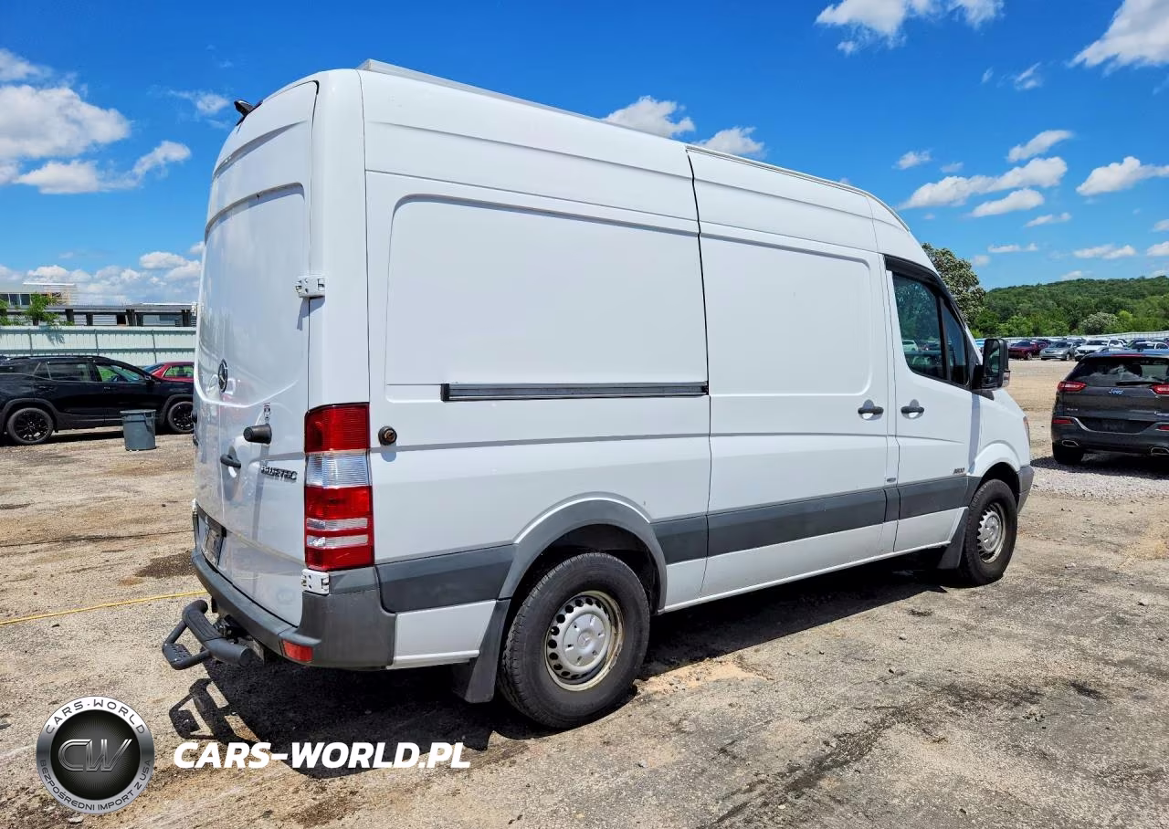 2011 Mercedes-Benz Sprinter VIN:WD3PE7CC7B5574416 - 3