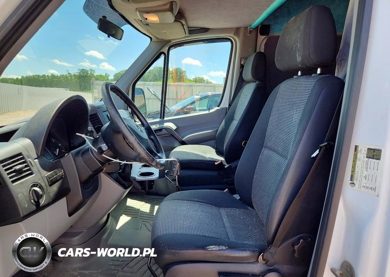 2011 Mercedes-Benz Sprinter VIN:WD3PE7CC7B5574416 - 7