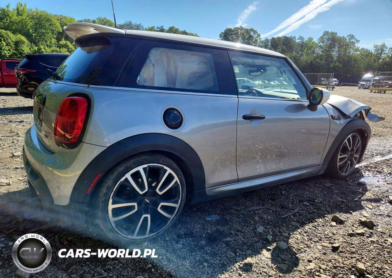 2024 Mini Cooper John Cooper Works VIN:WMW73DH08R2U95984 - 3