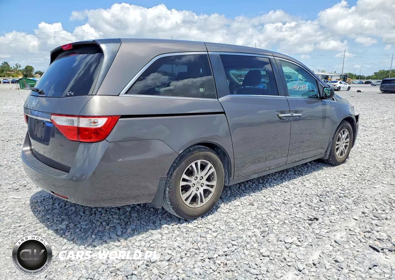 2013 Honda Odyssey Exl VIN:5FNRL5H63DB035059 - 3