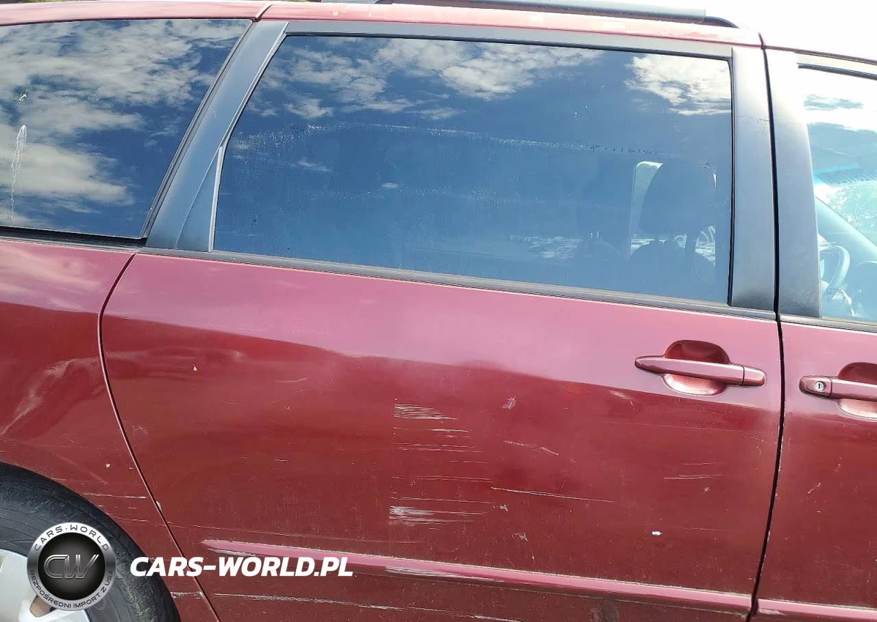 2005 Toyota Sienna Le 7 Passenger VIN:5TDZA23CX5S321960 - 10
