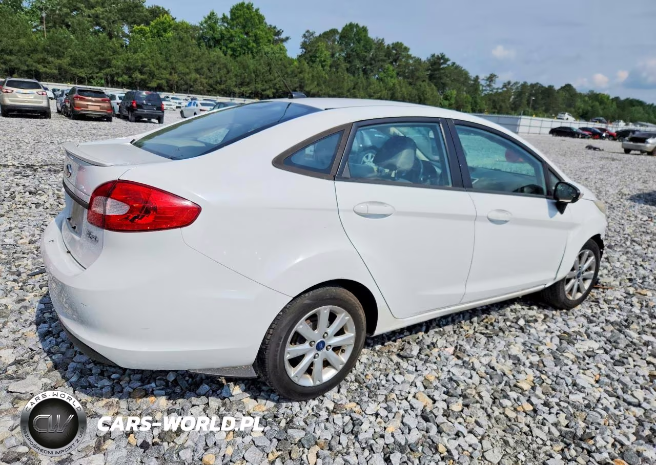 2013 Ford Fiesta Se VIN:3FADP4BJ3DM140546 - 3
