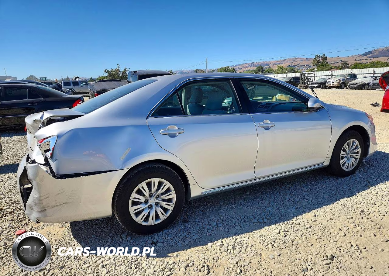 2012 Toyota Camry Le VIN:4T4BF1FK4CR256856 - 3