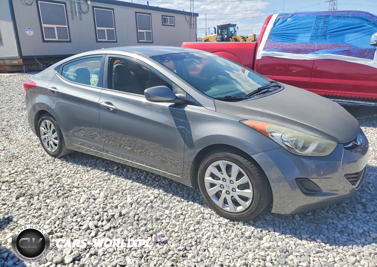 2012 Hyundai Elantra Gls VIN:5NPDH4AE8CH127615 - 4