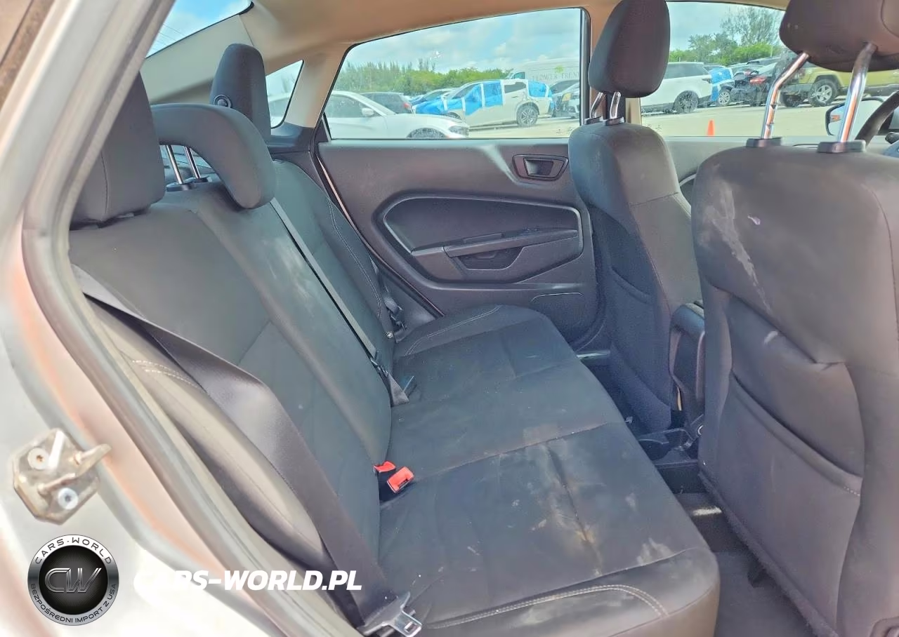 2011 Ford Fiesta Se VIN:3FADP4BJ8HM140841 - 10