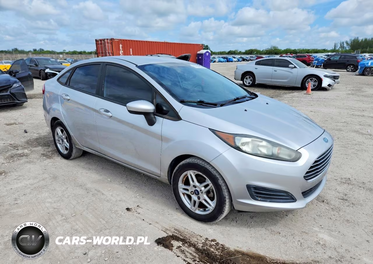 2011 Ford Fiesta Se VIN:3FADP4BJ8HM140841 - 4