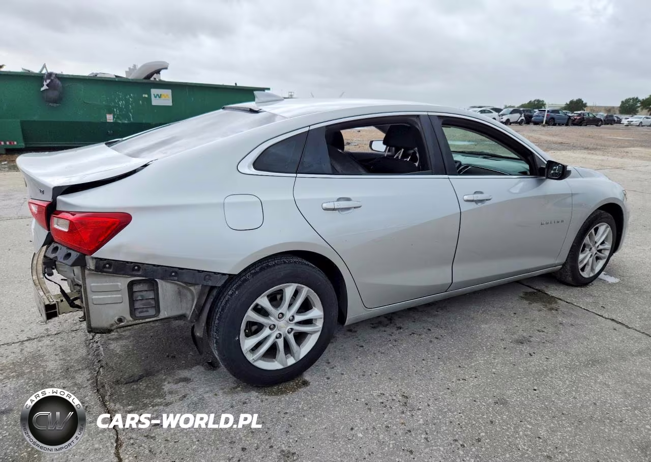 2018 Chevrolet Malibu Lt VIN:1G1ZD5ST8JF180769 - 3